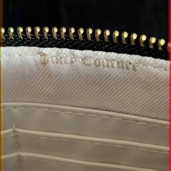Juicy Couture | Black Wristlet Clutch | OS | NWT | Gold Crown Metal Emblem - Picture 6 of 8